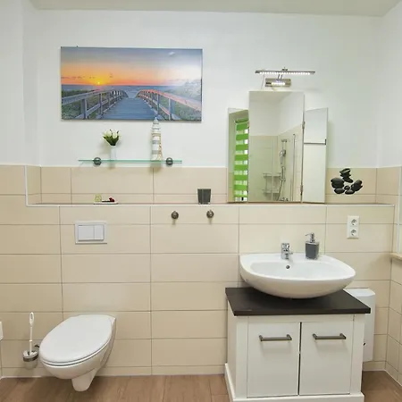 Appartement Ferienhaushaelfte 